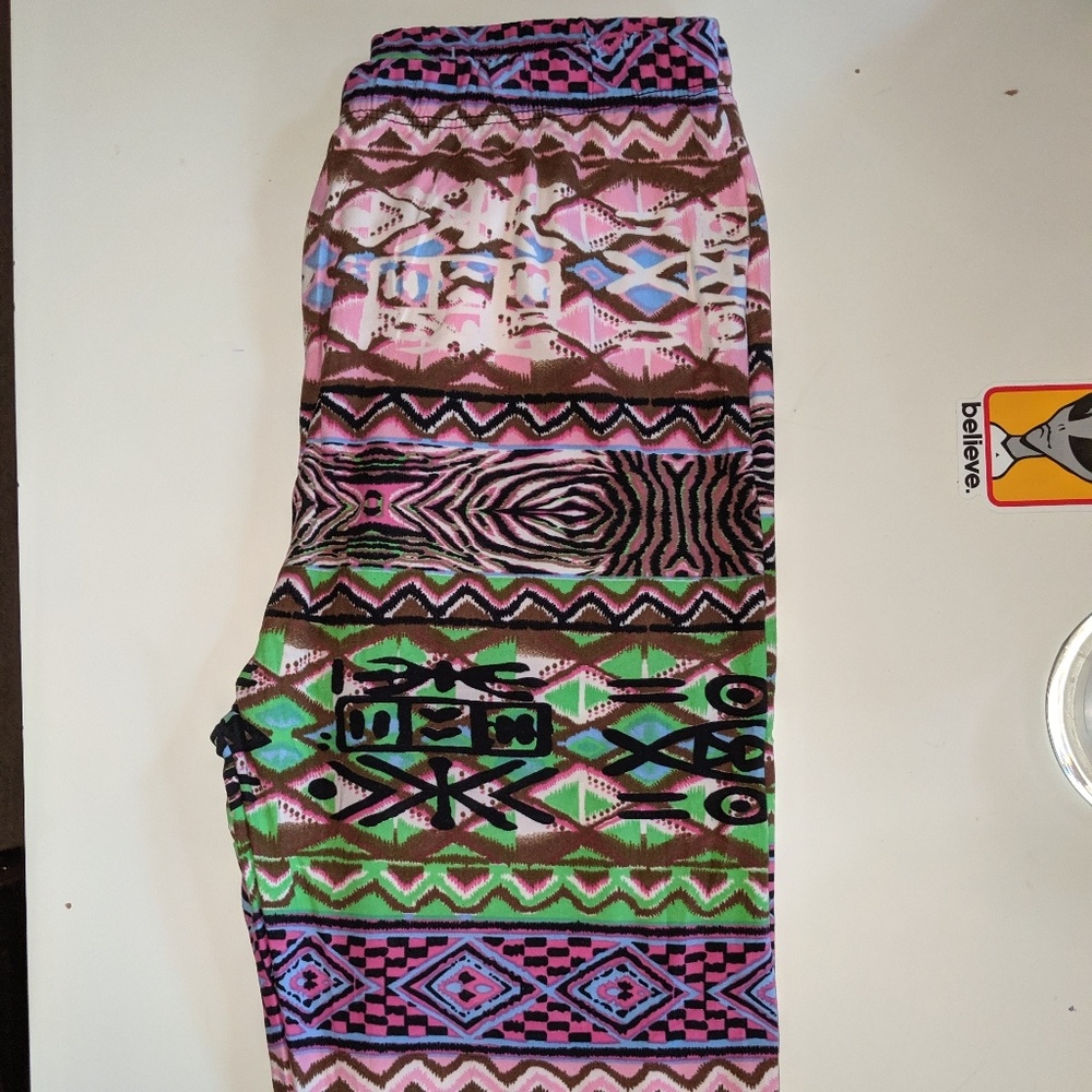 NWOT Buskins leggings in One Size